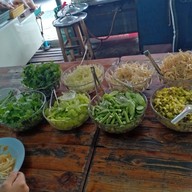 ขนมจีนป้าพรลานโพธิ์เจ้าเก่า