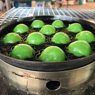 กานดาขนมครกสิงคโปร์ & กานดาขนมไทย ตลาดบ้านฟ้าเลอมาร์เช่