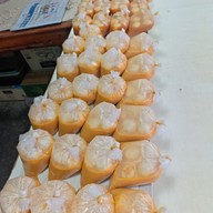 ขนมจีนป้าพรลานโพธิ์เจ้าเก่า