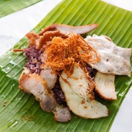 เจ๊อ้อยข้าวเหนียวหน้าหมู คนสู้ชีวิต พหลโยธินเซนเตอร์