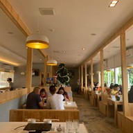 Kinn's The Buta กลางเมือง