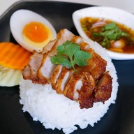 ข้าวแกง ก๋วยเตี๋ยว by ครัวป้าชู เมนูอร่อย (รับคนละครึ่ง เราชนะ) ประชานิเวศน์3