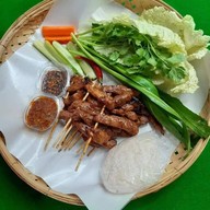 หมูปลาร้าเจ๊เล็กท่าทราย