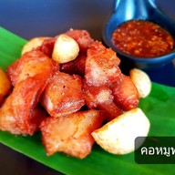 Three Mangoes ปิ่นโต take away บางแค