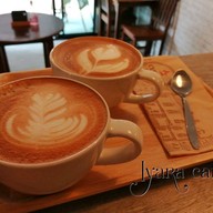 เมนูของร้าน Iyara Cafe'