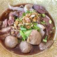 เนื้อตุ๋น หมูตุ๋น OK ป่ะ