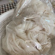 ขนมจีนปักษ์ใต้ พี่เพ็ญศรี