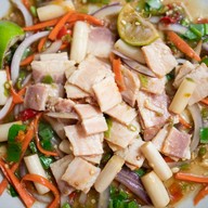 ยำอากง Yumrkong