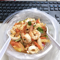 เมนูของร้าน ลูกชิ้นทอด น้องเฟียส ลูกชิ้นทอด น้ำจิ้มเด็ด