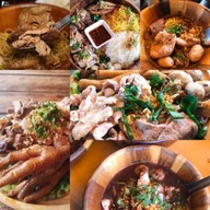 ก๋วยเตี๋ยวเรือชามไม้ ลาดกระบัง ลาดกระบัง