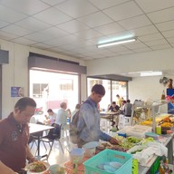 ข้าวแกงประถม -ข้าวกระเพรา