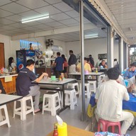 ข้าวแกงประถม -ข้าวกระเพรา