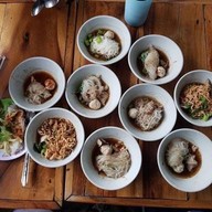 วังนารา บุพเฟต์ เตี๋ยวเรือ วัดหลวงพ่อโต บางพลีใหญ่