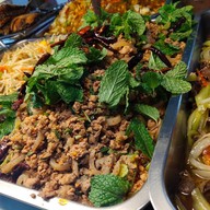 ข้าวแกงประถม -ข้าวกระเพรา