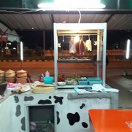 เพื่อนกันหมูจุ่ม