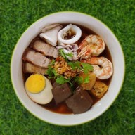 ก๋วยจั๊บน้ำข้นน้ำใส เจ้ปุ๊ (ตลาดดี) สูตรโบราณ ดำเนินสะดวก