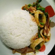 ครัวพีวี (ซ่อมคอม /อาหารตามสั่ง)