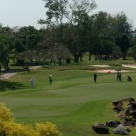 ห้องอาหารชวนชม สนามกอล์ฟวินด์เซอร์ ปาร์ค แอนด์ กอล์ฟคลับ