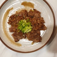 เมนูของร้าน LiveLogue Coffee Conversation