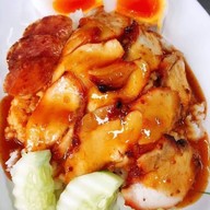 ปิงข้าวหมูแดงหมูกรอบ ถนนพุทธบูชา