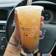 เมนูของร้าน Maxxlife Cafe (นวลจันทร์ 56)