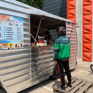 Maxxlife Cafe (นวลจันทร์ 56)
