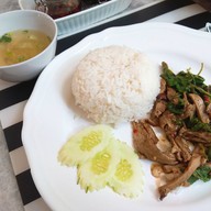 เมนูของร้าน White Rabbit Cafe