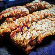 หมูแดง-หมูกรอบ รังสิต (ข้าวมันไก่นายเก๋า)