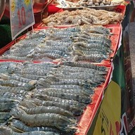 บรรยากาศ ร้านทีเด็ด ยำมะม่วงมหาชัย