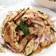 ร้านข้าวคุณยาย ลาดกระบังหน้าตึกRNP (ติดกับ7-11)
