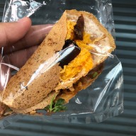 เมนูของร้าน ขนมเบื้องไทยลุงน้อย