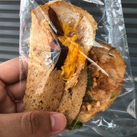 เมนูของร้าน ขนมเบื้องไทยลุงน้อย