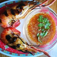 กุ้งสดกุ้งเผาเจ๊พันศรีราชา นาพร้าว-ไร่กล้วย