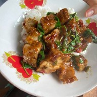 ก๋วยเตี๋ยวหมูโบราณ หลังโรงเรียนวัดบางโฉลง