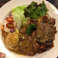 เมนูของร้าน สเต๊กขึ้นเขียง