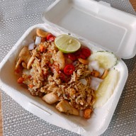 เมนูของร้าน โกลเด้นเจด คิทเช่น GoldenJade Kitchen