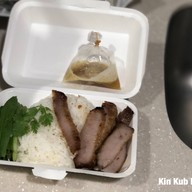 เมนูของร้าน รสริน ข้าวหมูแดงหมูกรอบ ซูวี