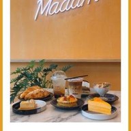 Madame Café มาดาม คาเฟ่