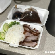 เมนูของร้าน รสริน ข้าวหมูแดงหมูกรอบ ซูวี