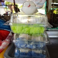 ข้าวเหนียวมะม่วง หนูแหม่ม