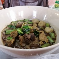 เมนูของร้าน ร้านยำเเซ่บน้าสบาย