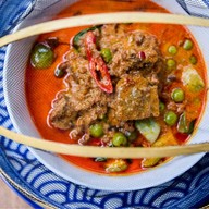 แกงเนื้อ เลียบด่วน