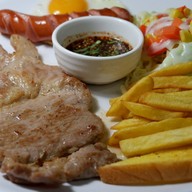 ครัวบ้านคุณเอ๋ รามอินทรา