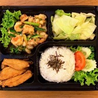 Let's Bar & Bistro
