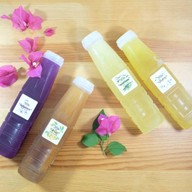 ยำแซ่บนัว เฟิร์น&พฤกษ์ และ น้ำสมุนไพร สาวเสมอ