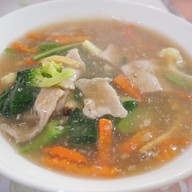 เมนูของร้าน ผัดไทยเจ้หนู สี่แยกสนามบิน