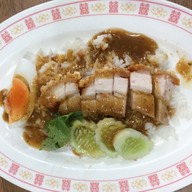 ร้านข้าวหมูแดงคอนแวนท์byลุงสวัสดี