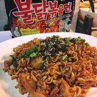 Lancha -ลานชาcafe'@ศูนย์กีฬา ในศูนย์กีฬาม.วลัยลักษณ์