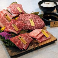 เมนูของร้าน TORA Yakiniku x Cafe City Connect