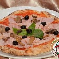 Pizza Pocket by Italian Chef Suvarnabhumi - Prawet